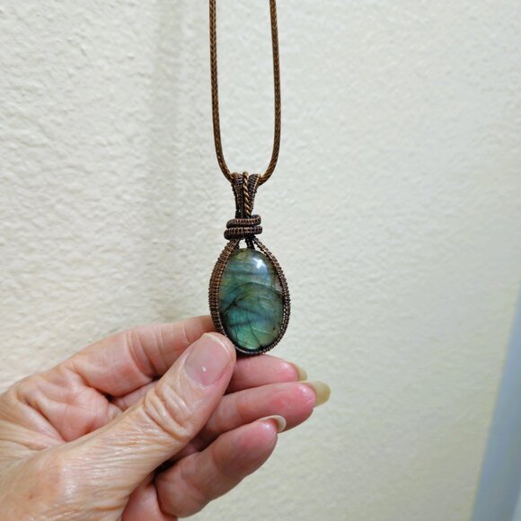Handmade Copper Wire Wrapped Labradorite Pendant - Picture 13 of 14